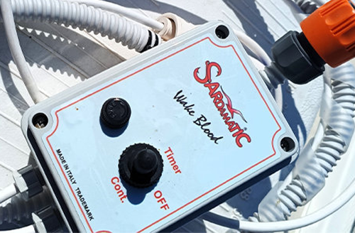 Pompe Wake Blood avec raccords et coudes